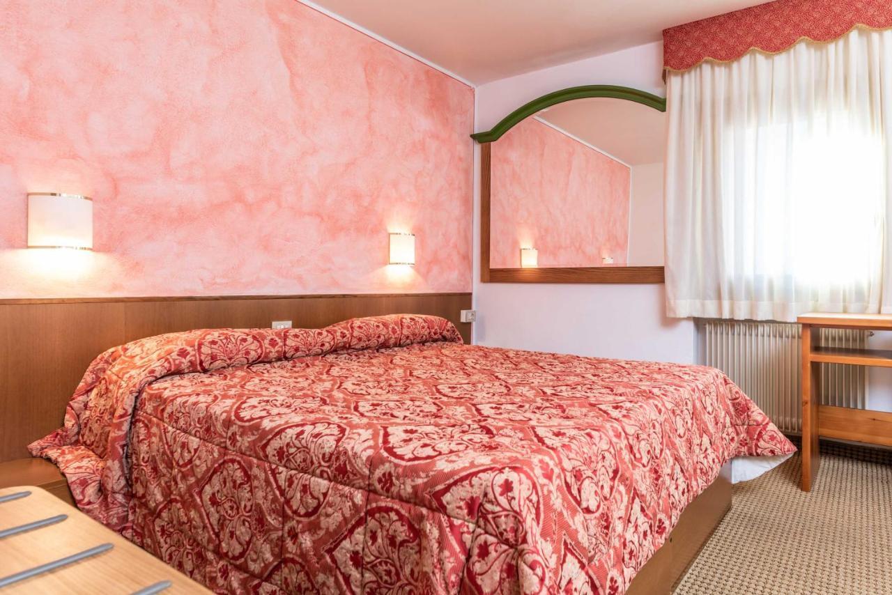 Hotel Italo Madonna Dış mekan fotoğraf